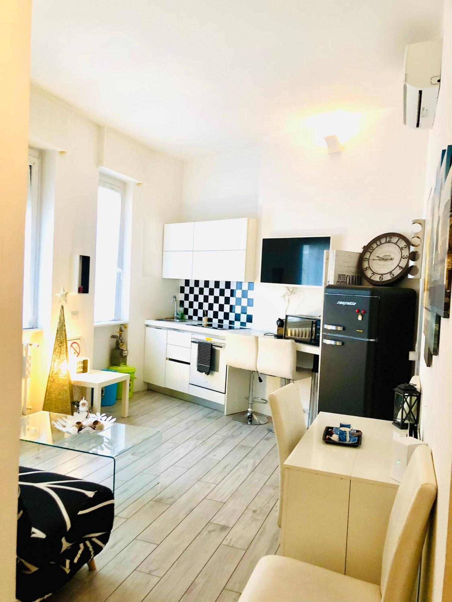 밀라노 Joo'S Flat B&B 외부 사진